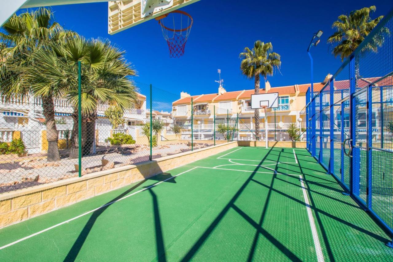 Nice House With Tennis Court,Sports And Playground Torrevieja Eksteriør bilde