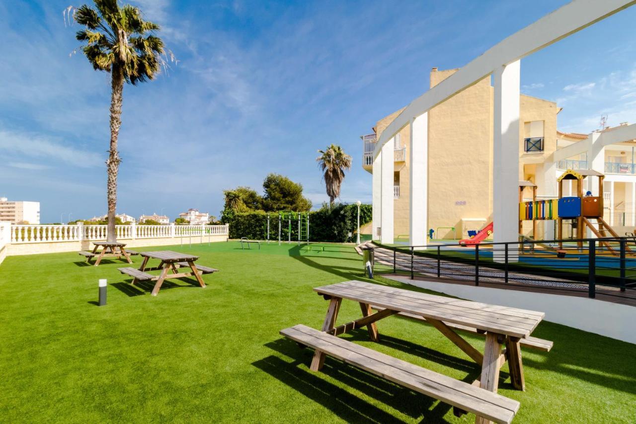 Nice House With Tennis Court,Sports And Playground Torrevieja Eksteriør bilde